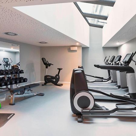 Residence Inn By Marriott Frankfurt City Center Франкфурт на Майн Екстериор снимка