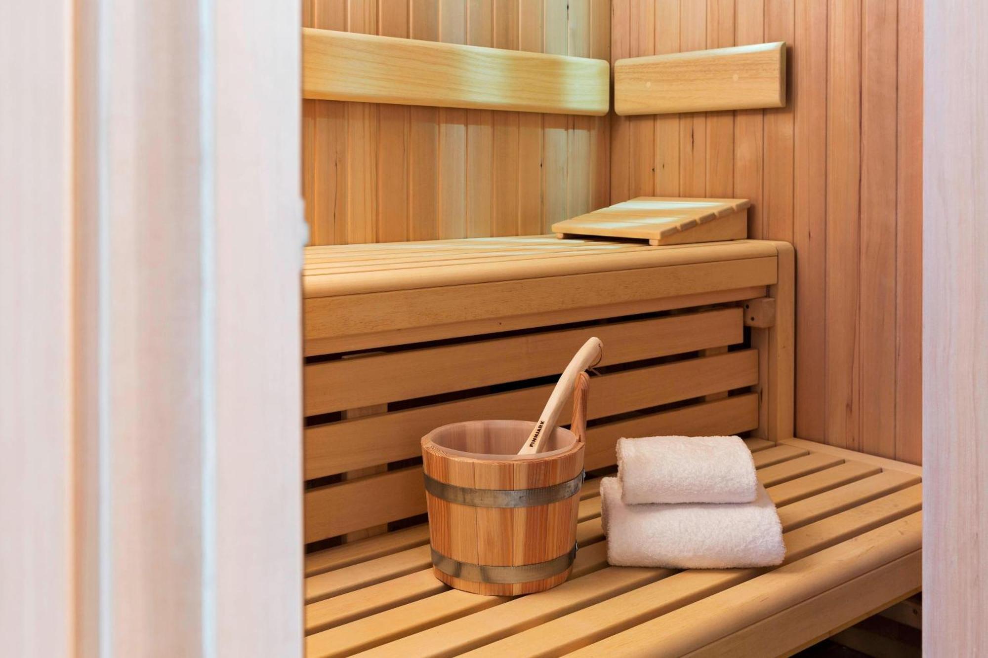 Residence Inn By Marriott Frankfurt City Center Франкфурт на Майн Екстериор снимка